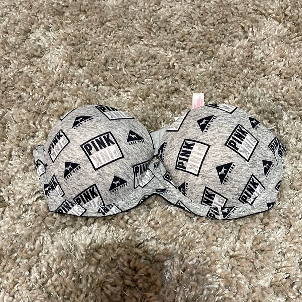 Pink strapless push-ups bra
